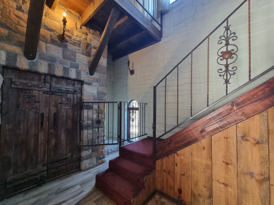 4 Bedroom Property for Sale in Table View Western Cape